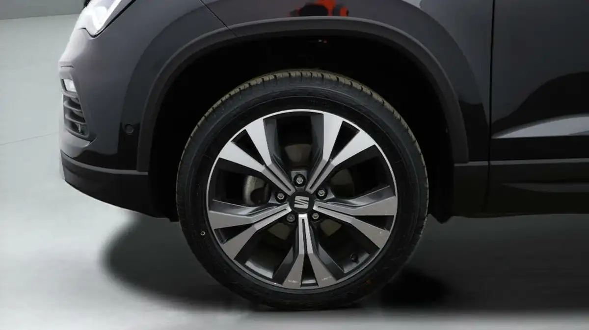 2024-seat-ateca-10-tsi-se-technology-110ps-big-17