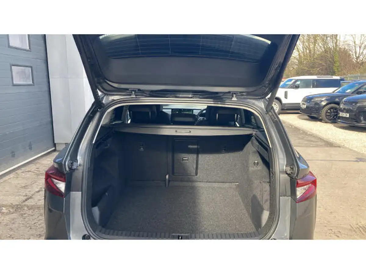 2024-skoda-enyaq-e-85-edition-hatchback-big-19