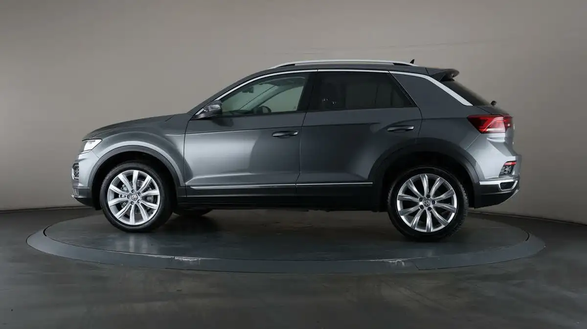 2020-volkswagen-t-roc-20tdi-sel-big-34