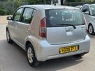 2009-daihatsu-sirion-13-se-small-12