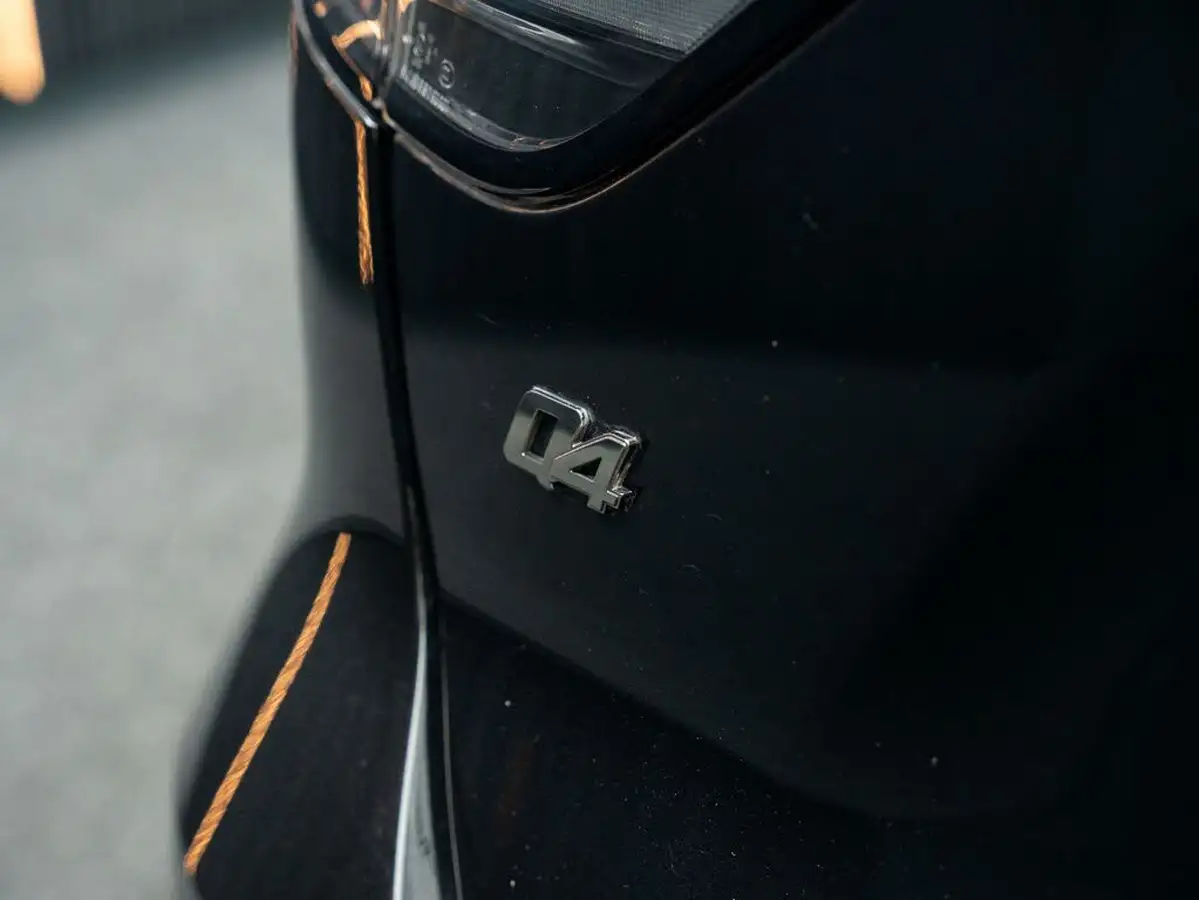 2020-maserati-levante-30-gransport-big-26