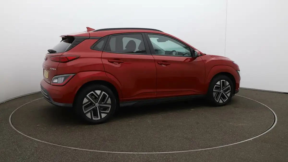 2021-hyundai-kona-e-ultimate-big-53