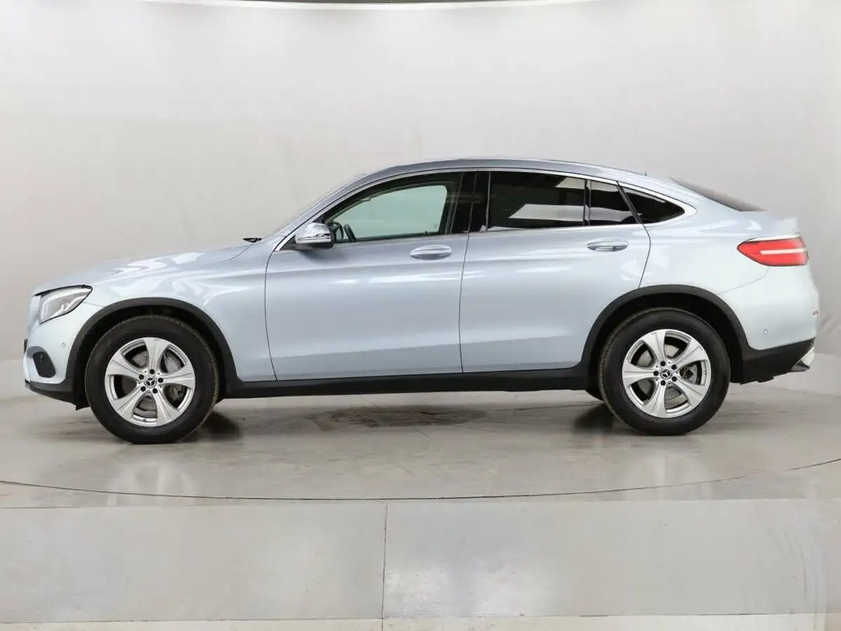 2017-mercedes-benz-glc-class-21d-glc250d-sport-ss-coupe-4d-big-5