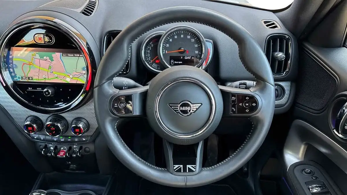 2023-mini-countryman-15-cooper-exclusive-premium-big-6