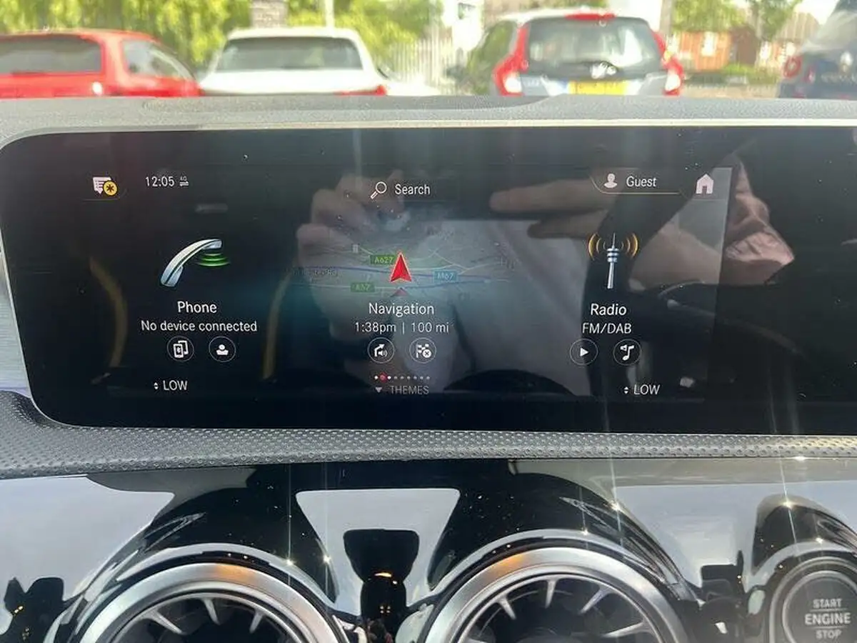 2020-mercedes-benz-a-class-20-a45-s-amg-big-40