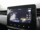 2022-renault-clio-10-tce-iconic-edition-small-20