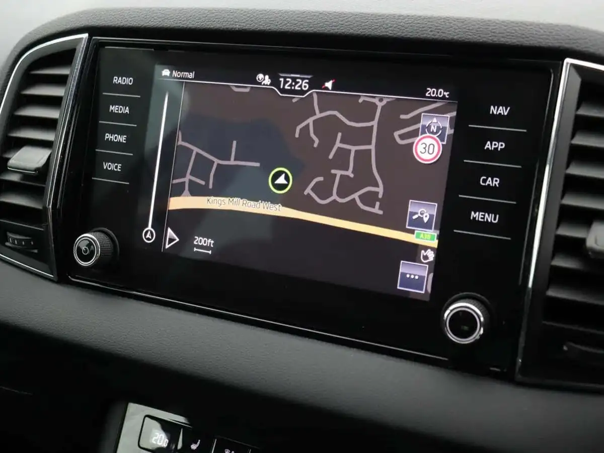 2022-skoda-karoq-10-tsi-se-l-big-22