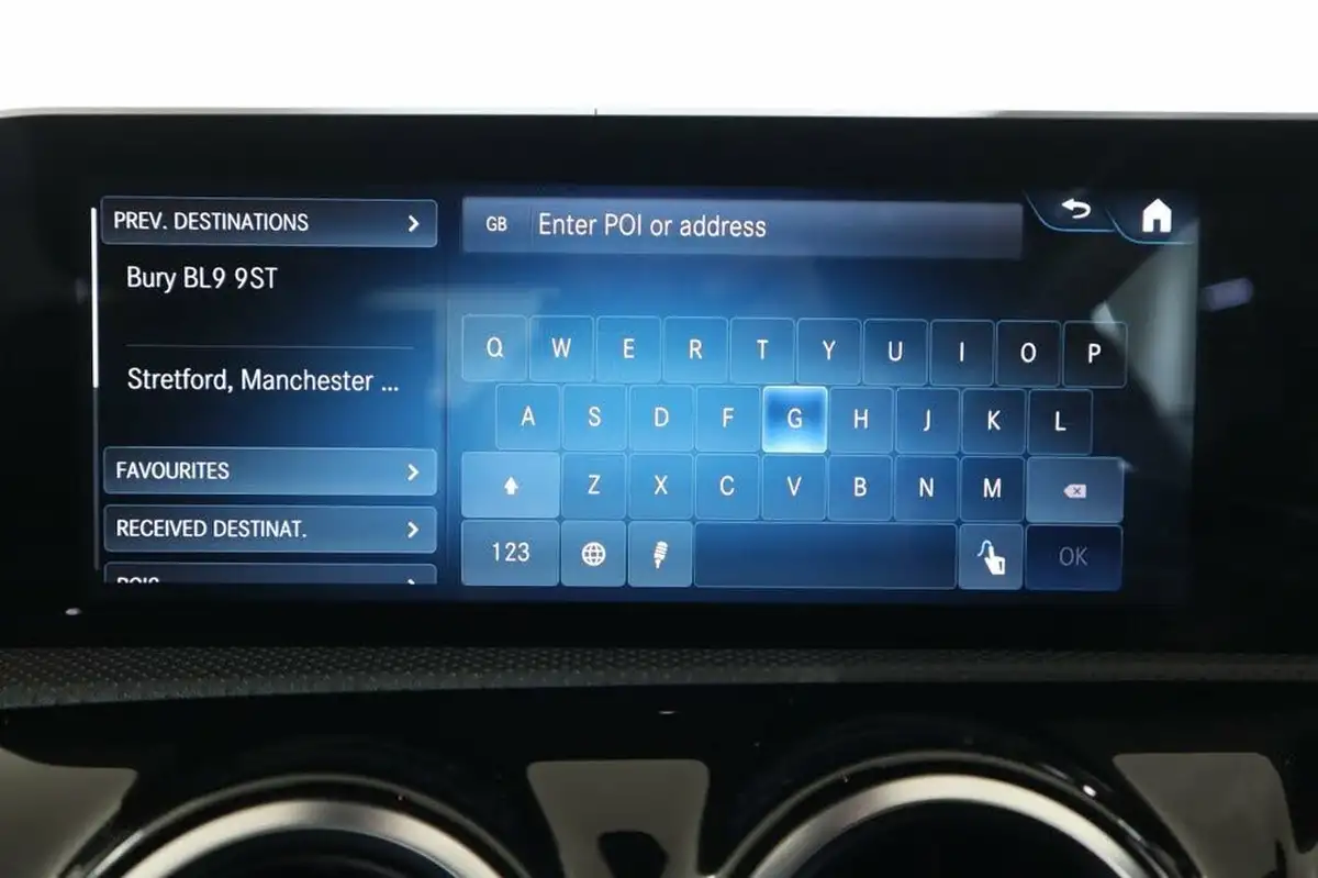 2019-mercedes-benz-a-class-15d-a180d-sport-executive-hatchback-5d-7g-dct-big-38