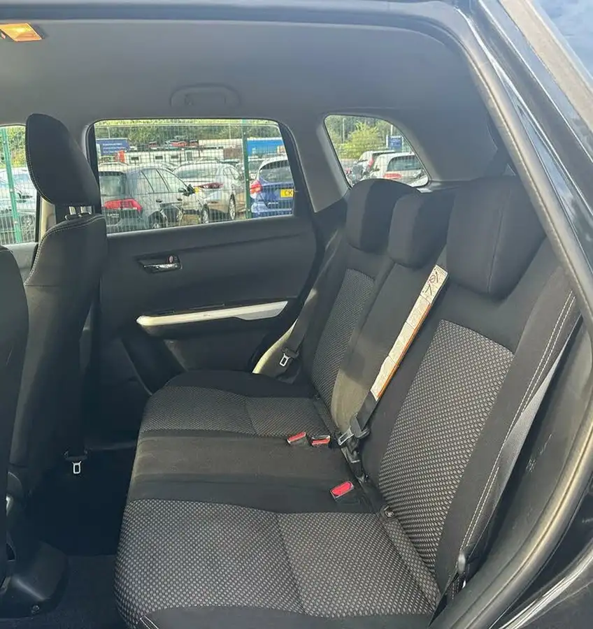 2018-suzuki-vitara-16-sz-t-big-3