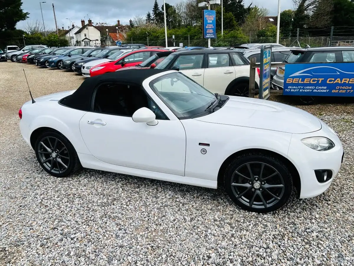 2010-mazda-mx-5-18-20th-anniversary-ltd-edn-big-11