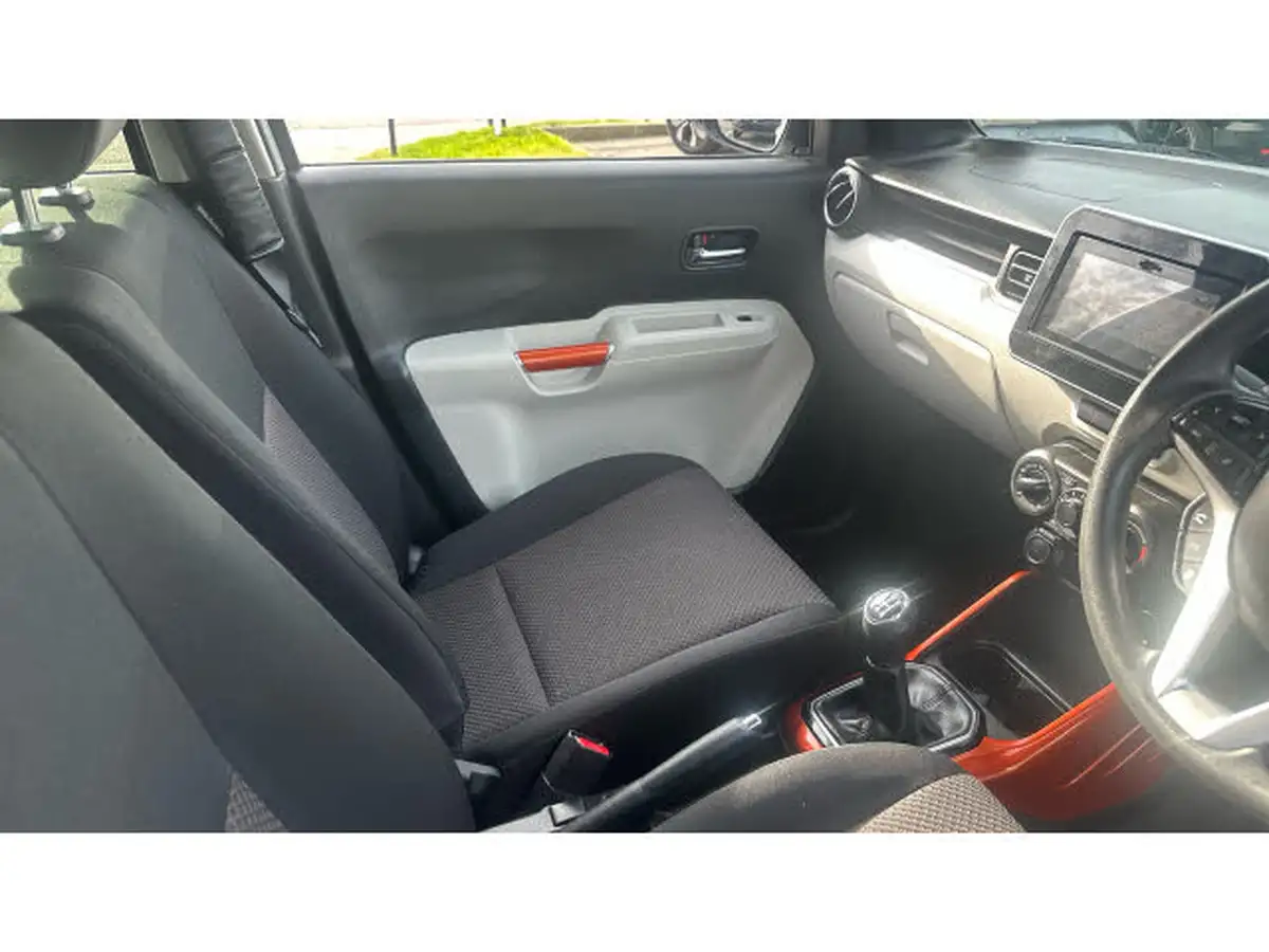 2018-suzuki-ignis-12-dualjet-sz-t-big-13