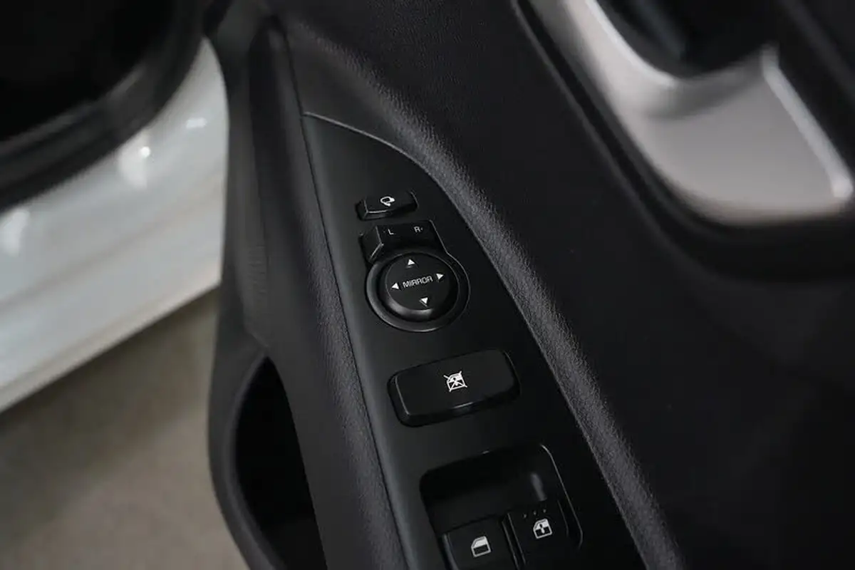 2022-kia-rio-12-dpi-2-big-31