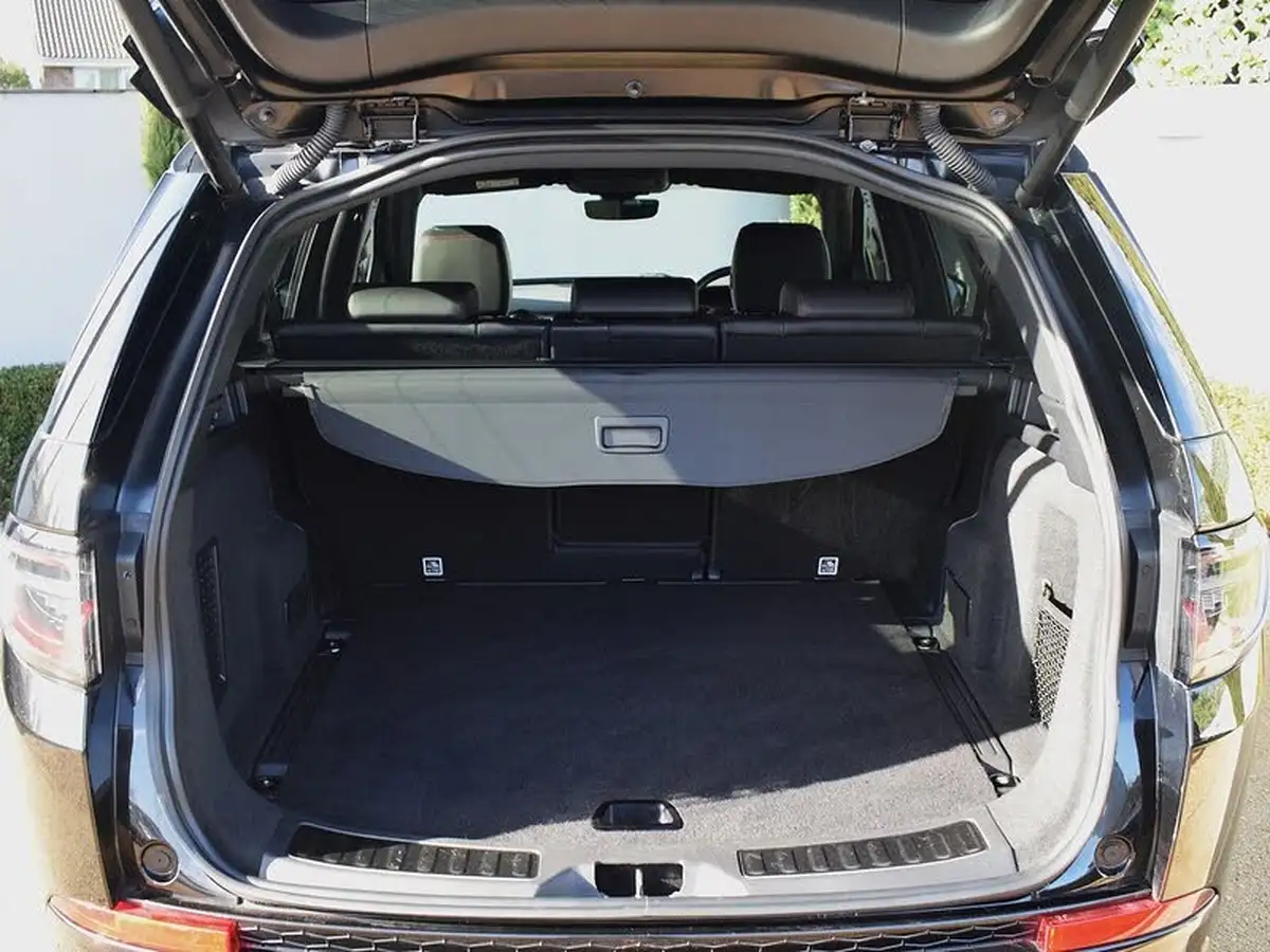 2021-land-rover-discovery-sport-20-d165-r-dynamic-s-plus-big-29