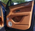 2025-bentley-bentayga-small-9