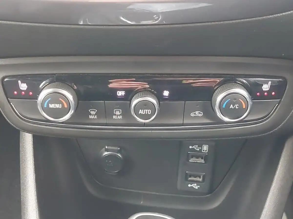 2022-vauxhall-crossland-12-ultimate-130ps-auto-big-14