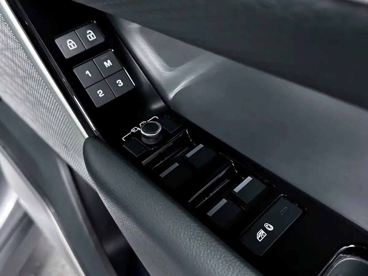 2021-land-rover-range-rover-velar-20-d200-velar-edition-big-22
