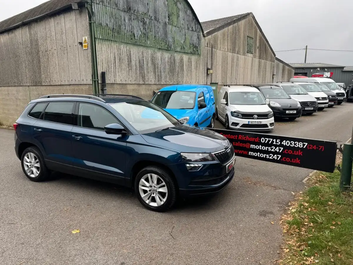 2018-skoda-karoq-15-tsi-se-technology-act-dsg-big-7