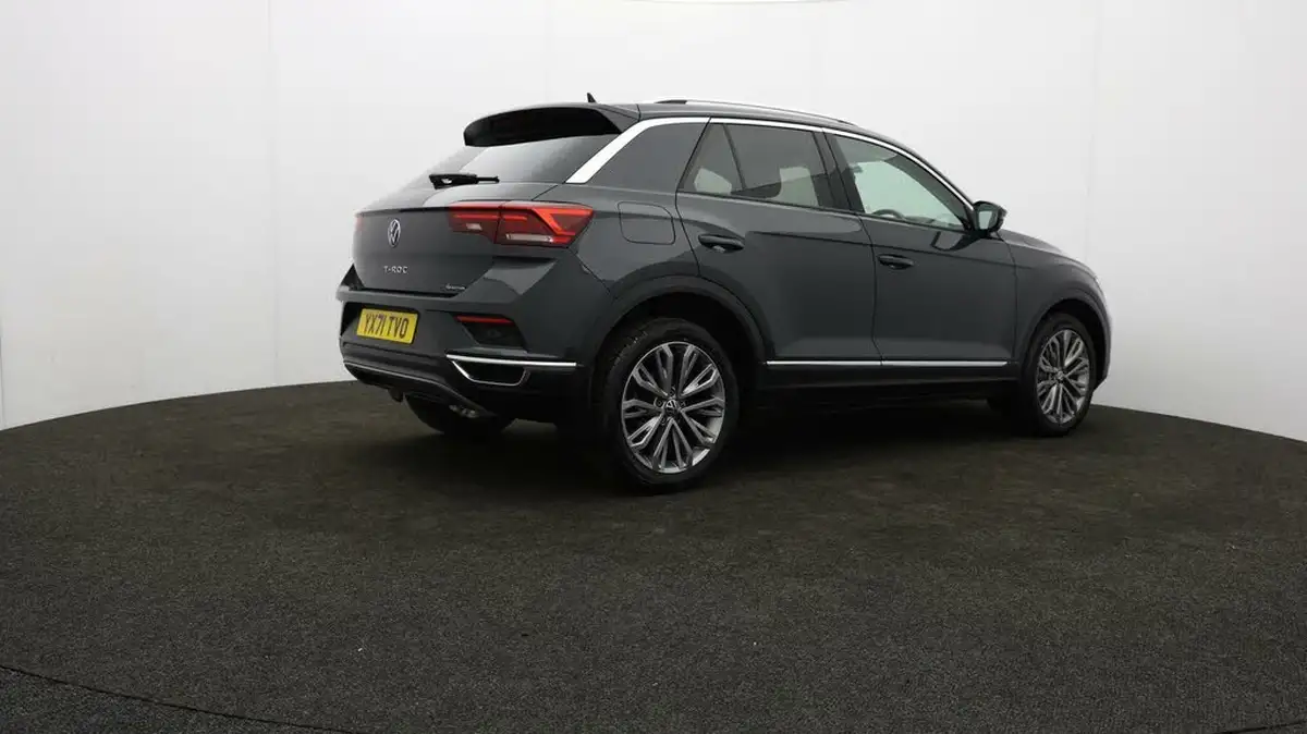 2021-volkswagen-t-roc-20-tsi-sel-big-26