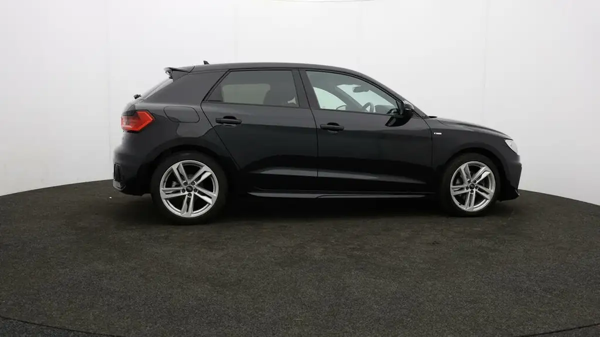 2023-audi-a1-10-30-tfsi-s-line-big-28