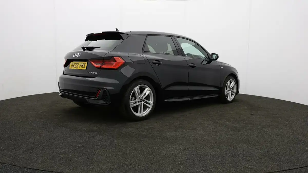 2023-audi-a1-10-30-tfsi-s-line-big-6