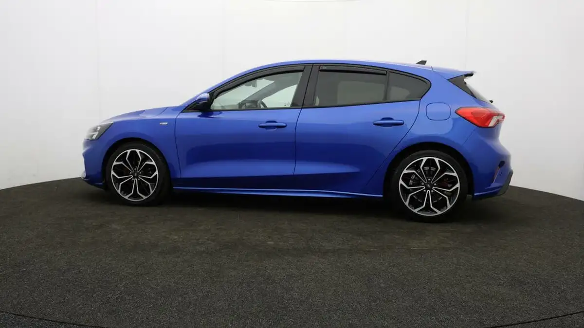 2020-ford-focus-15-st-line-x-hatchback-auto-big-62