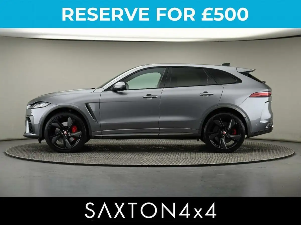 2022-jaguar-f-pace-50-v8-svr-big-15
