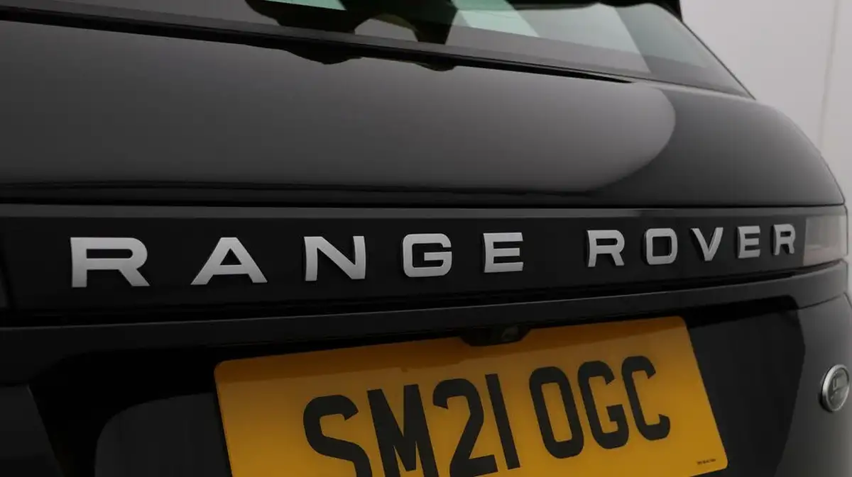 2021-land-rover-range-rover-evoque-20-d165-evoque-big-20
