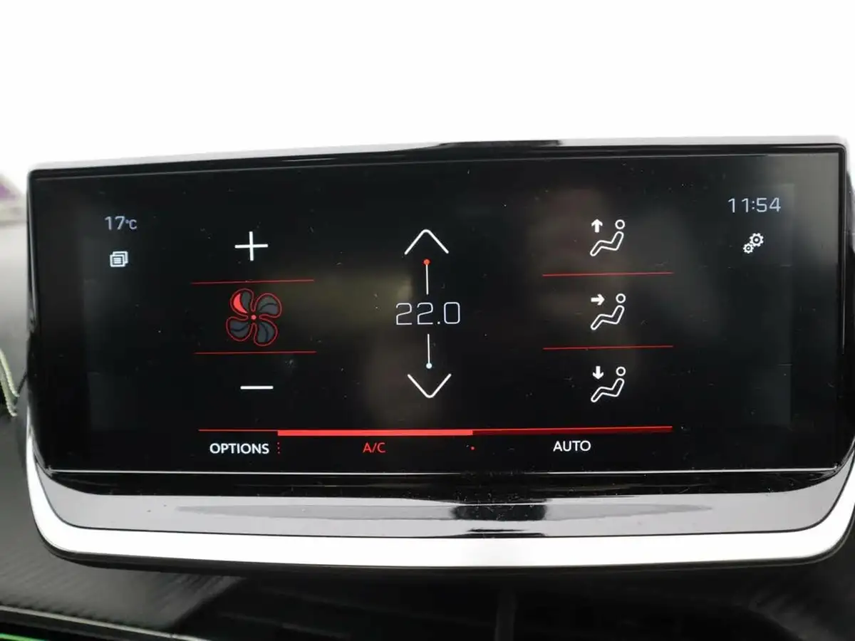 2021-peugeot-2008-suv-12-puretech-gt-eat8-big-18