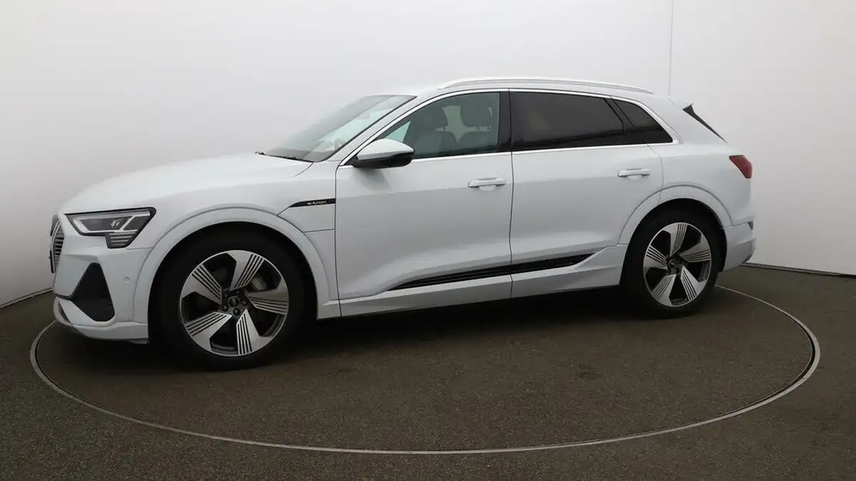 2022-audi-e-tron-50e-s-line-station-wagon-big-65