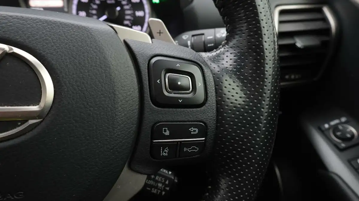 2020-lexus-nx-300h-25-f-sport-premium-pack-big-26