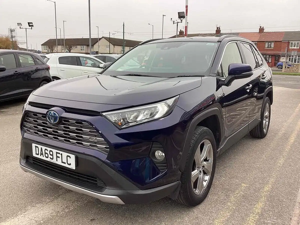 2019-toyota-rav4-25-vvt-i-design-215bhp-big-2