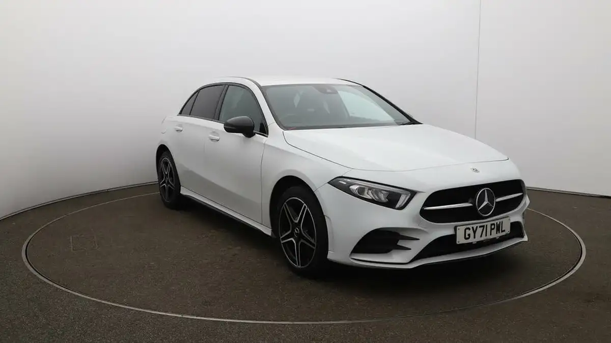 2021-mercedes-benz-a-class-13-a250e-amg-line-edition-hatchback-5d-big-33
