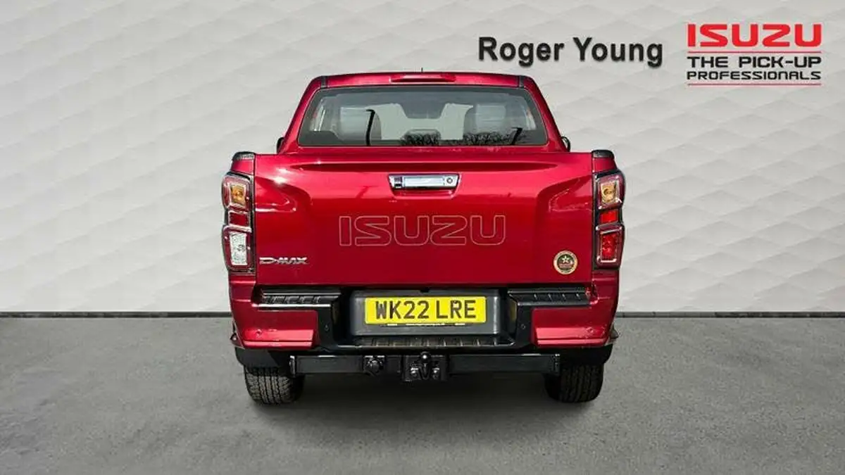 2022-isuzu-d-max-19td-dl40-pickup-big-5