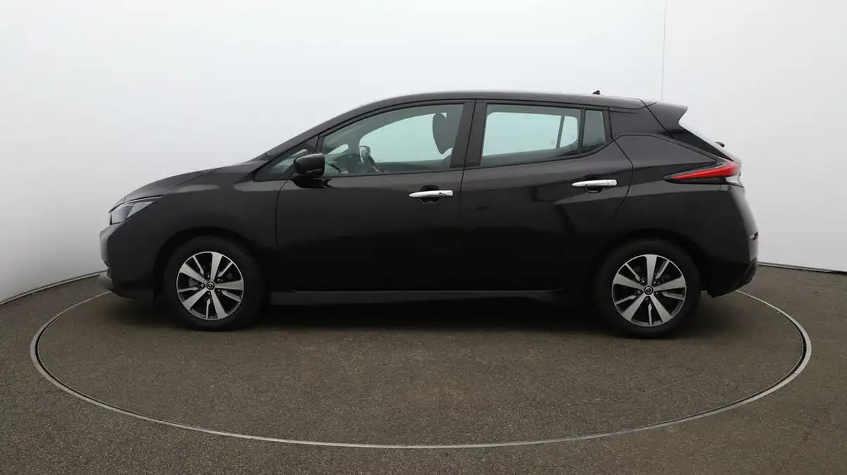 2022-nissan-leaf-e-acenta-big-61