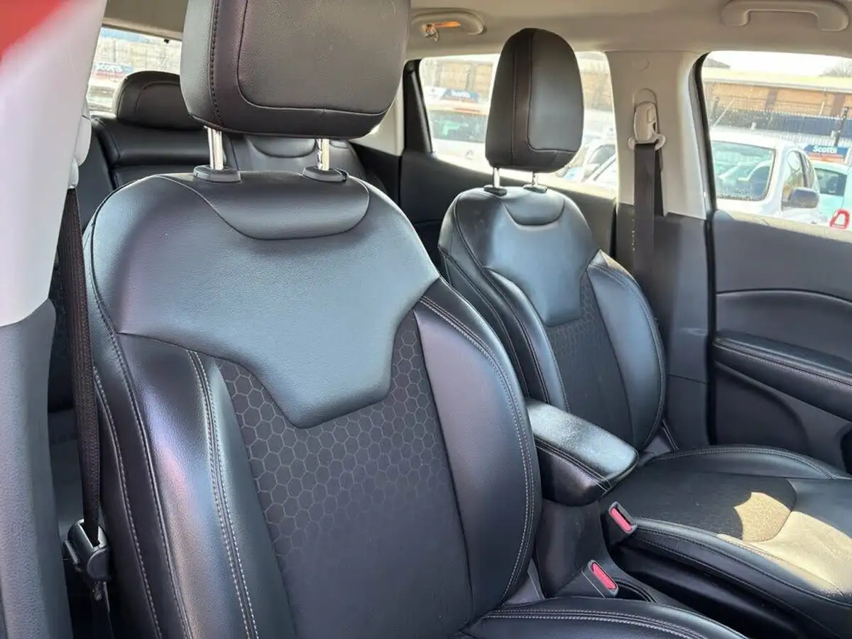 2019-jeep-compass-14-multiair-ii-longitude-big-10
