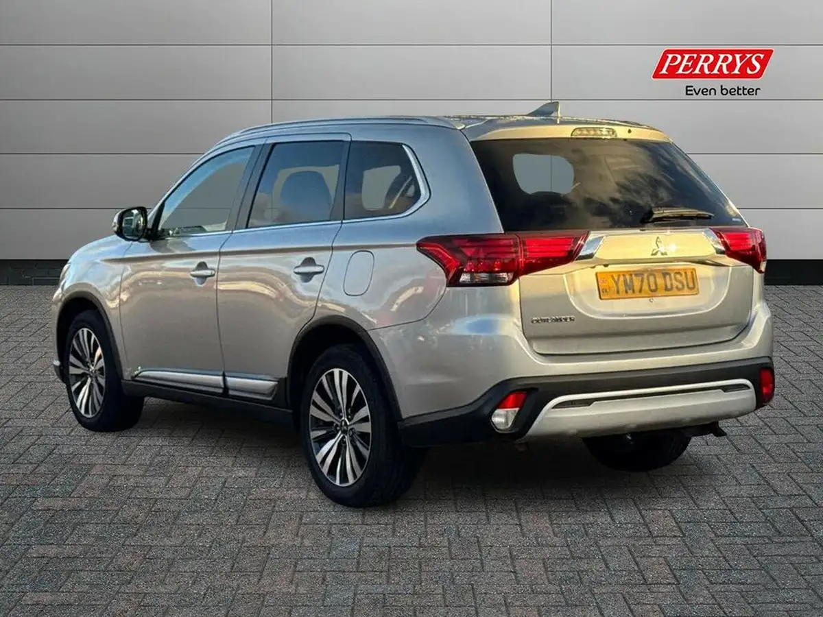 2020-mitsubishi-outlander-20-exceed-big-1