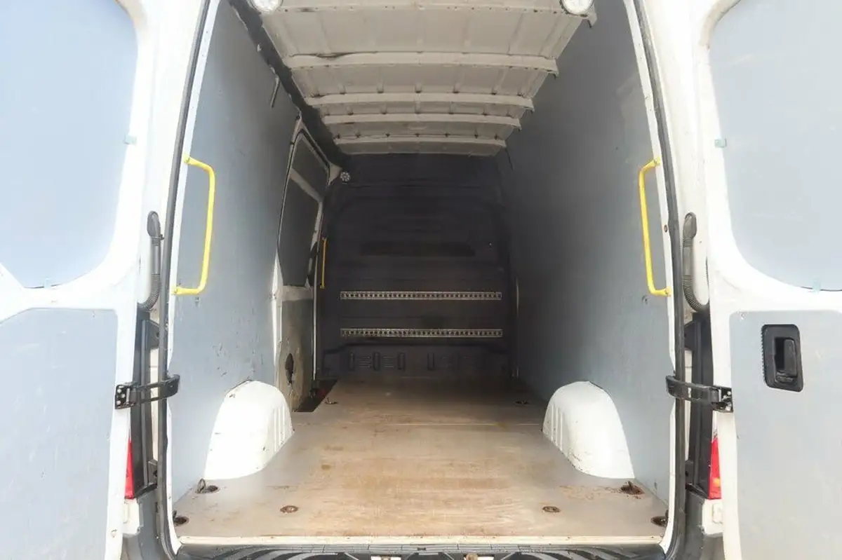 2019-mercedes-benz-sprinter-21cdi-316-l2h1-163pseu6b-panel-van-rwd-eco-gear-360-big-6