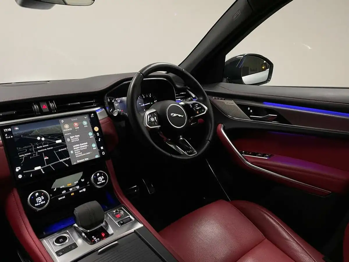2022-jaguar-f-pace-20-d200-r-dynamic-se-big-20
