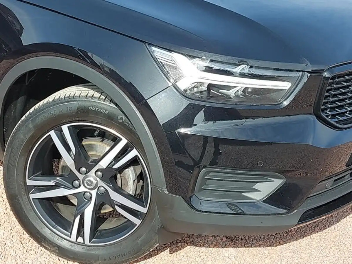 2022-volvo-xc40-15-t3-r-design-big-8