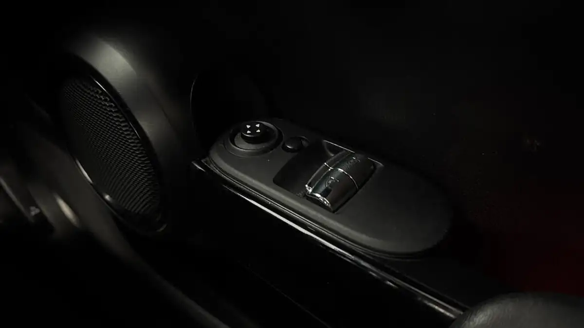 2017-mini-cooper-20-cooper-jcw-sport-auto-big-22