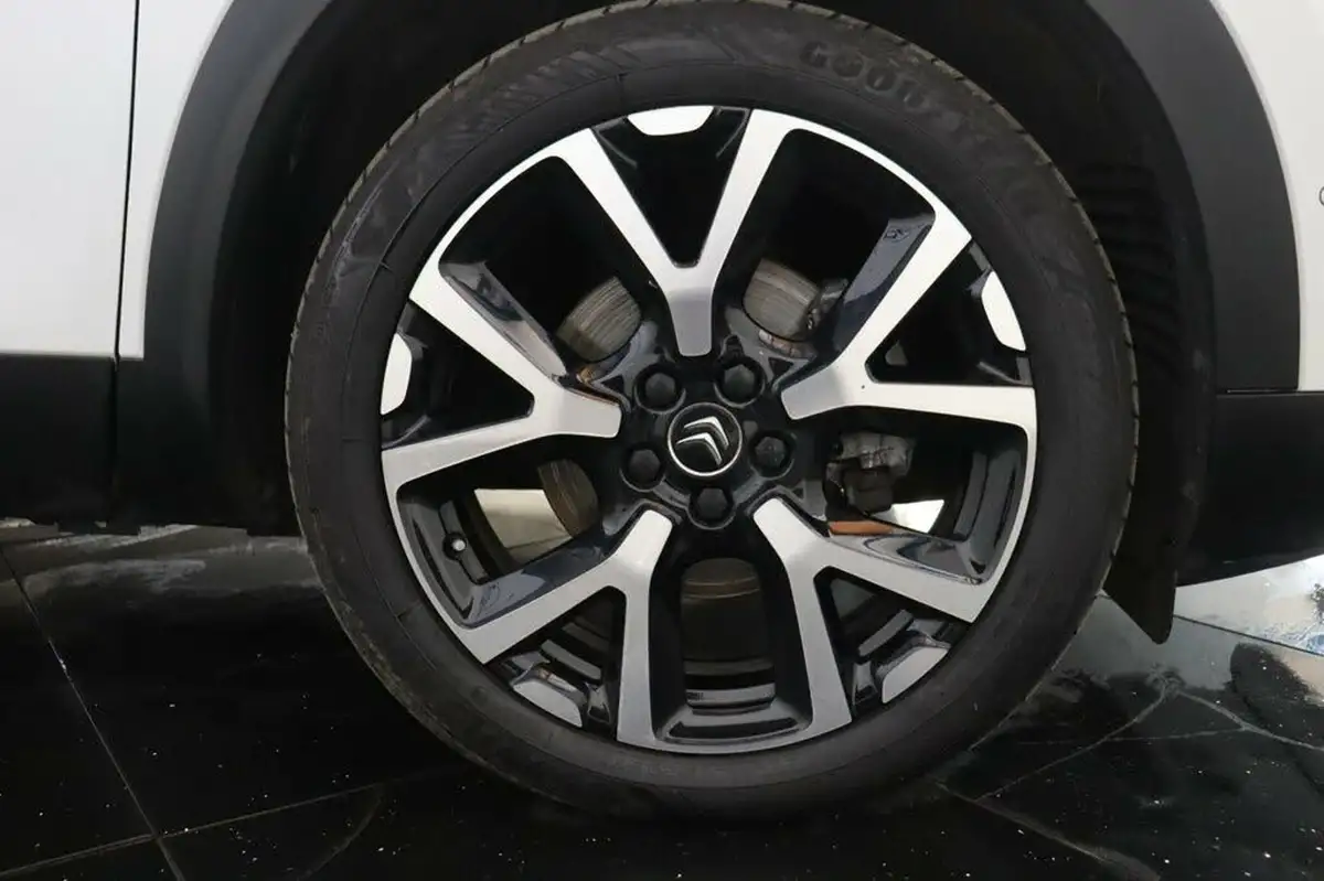 2021-citroen-c5-aircross-15bluehdi-shine-plus-big-33