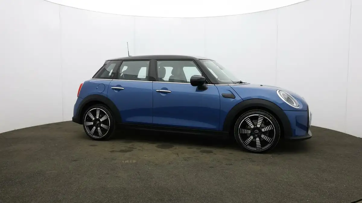 2023-mini-cooper-15-cooper-exclusive-premium-auto-hatchback-5d-auto-big-49