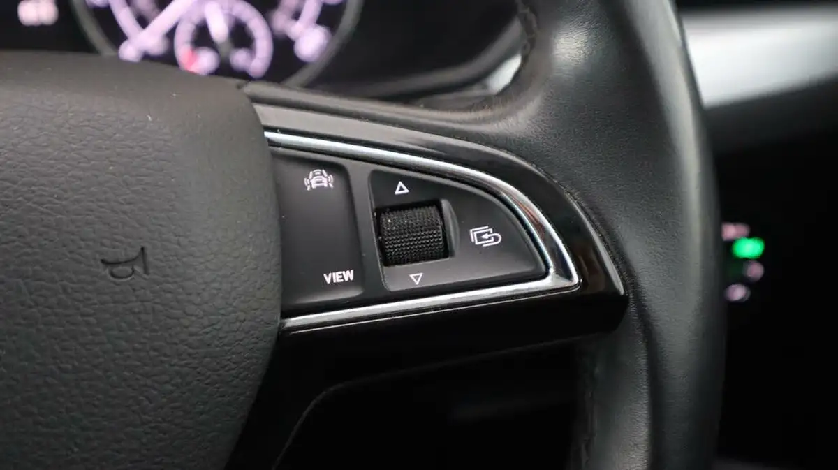 2019-skoda-superb-15-tsi-se-technology-estate-big-22