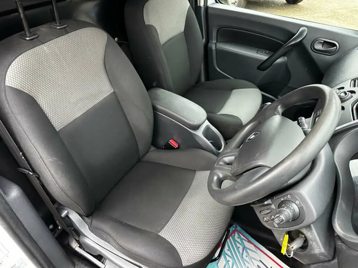 2019-renault-kangoo-15td-ml19-energy-dci-90-business-panel-big-12