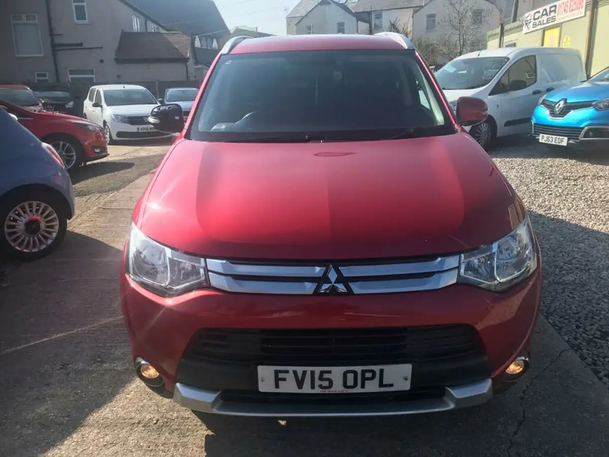 2015-mitsubishi-outlander-22di-d-gx3-7st-auto-big-4
