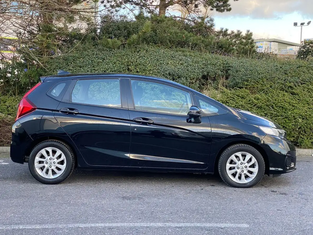 2020-honda-jazz-13-i-vtec-se-big-5