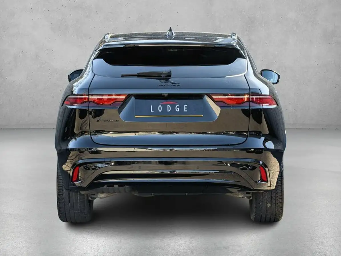 2023-jaguar-f-pace-20-d200-r-dynamic-black-big-4
