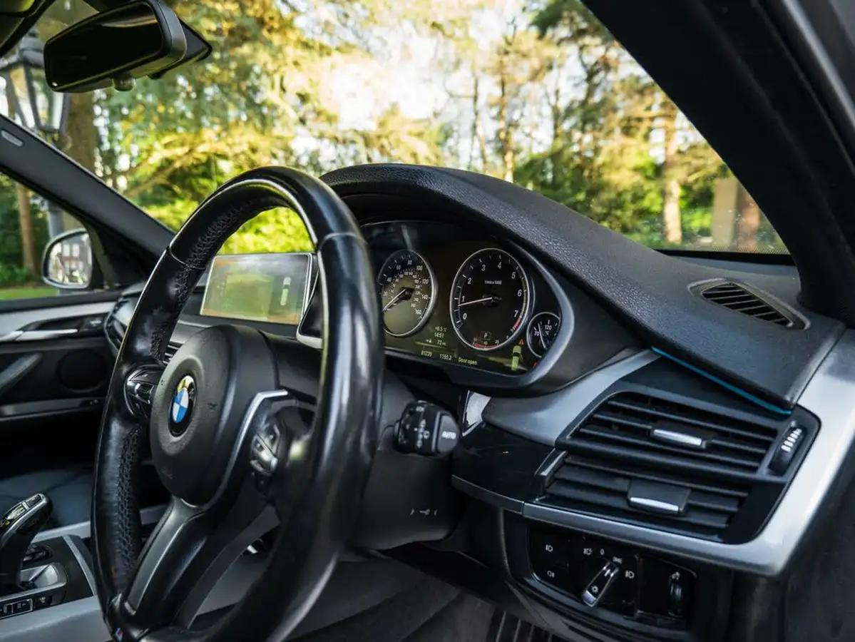 2013-bmw-x5-44-xdrive50i-m-sport-449bhp-big-25