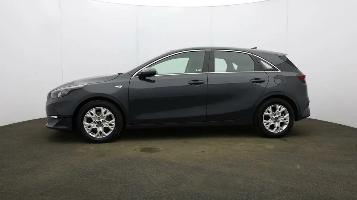 2023-kia-ceed-15-t-gdi-2-158bhp-non-adap-hatchback-big-60