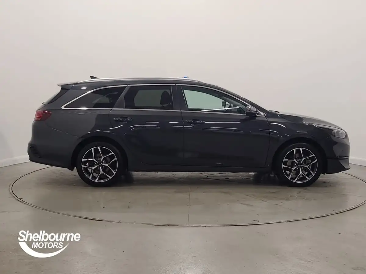 2024-kia-ceed-15-t-gdi-3-sportswagon-big-2
